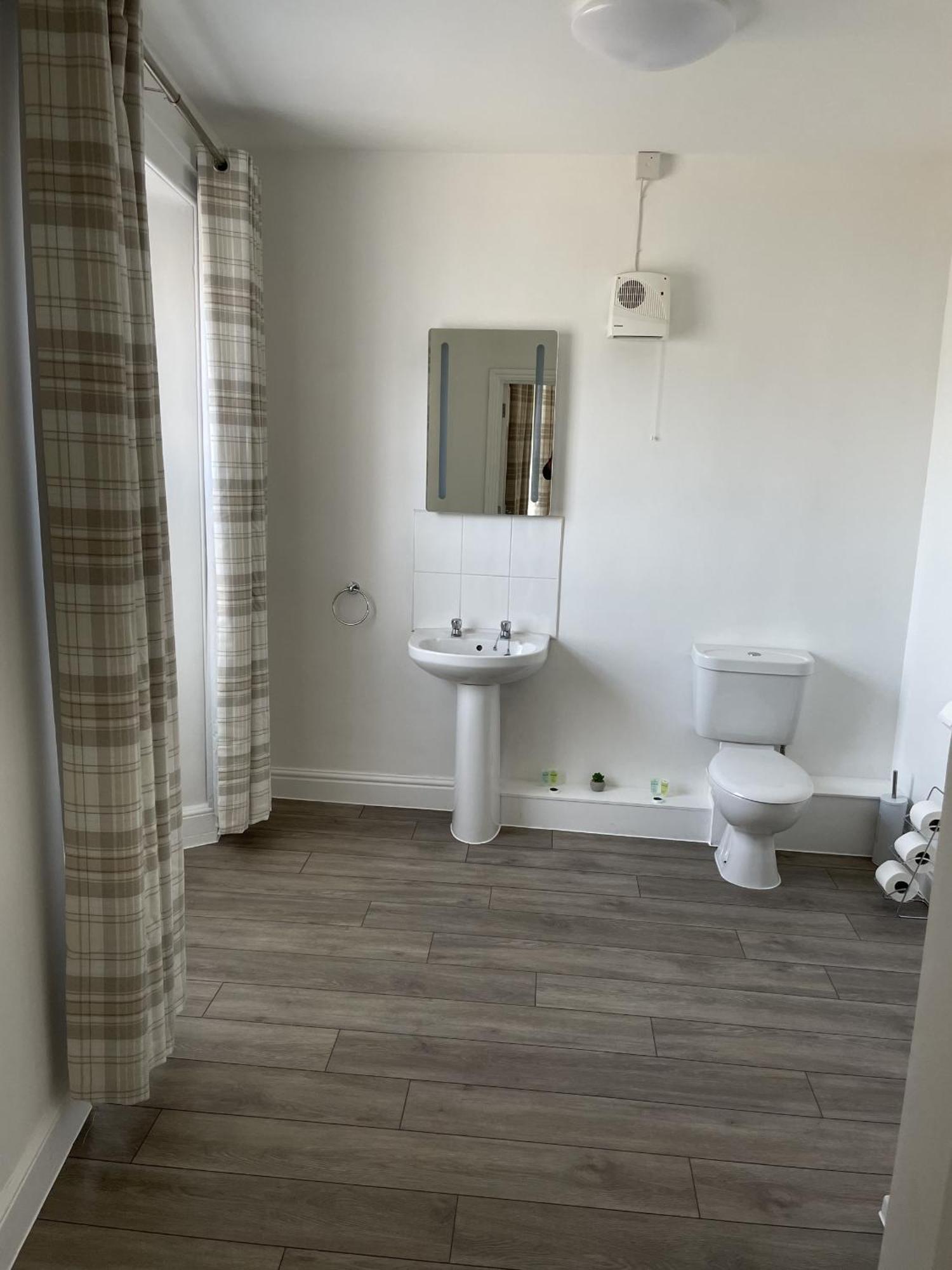 Duke Of Cornwall St Austell Room photo