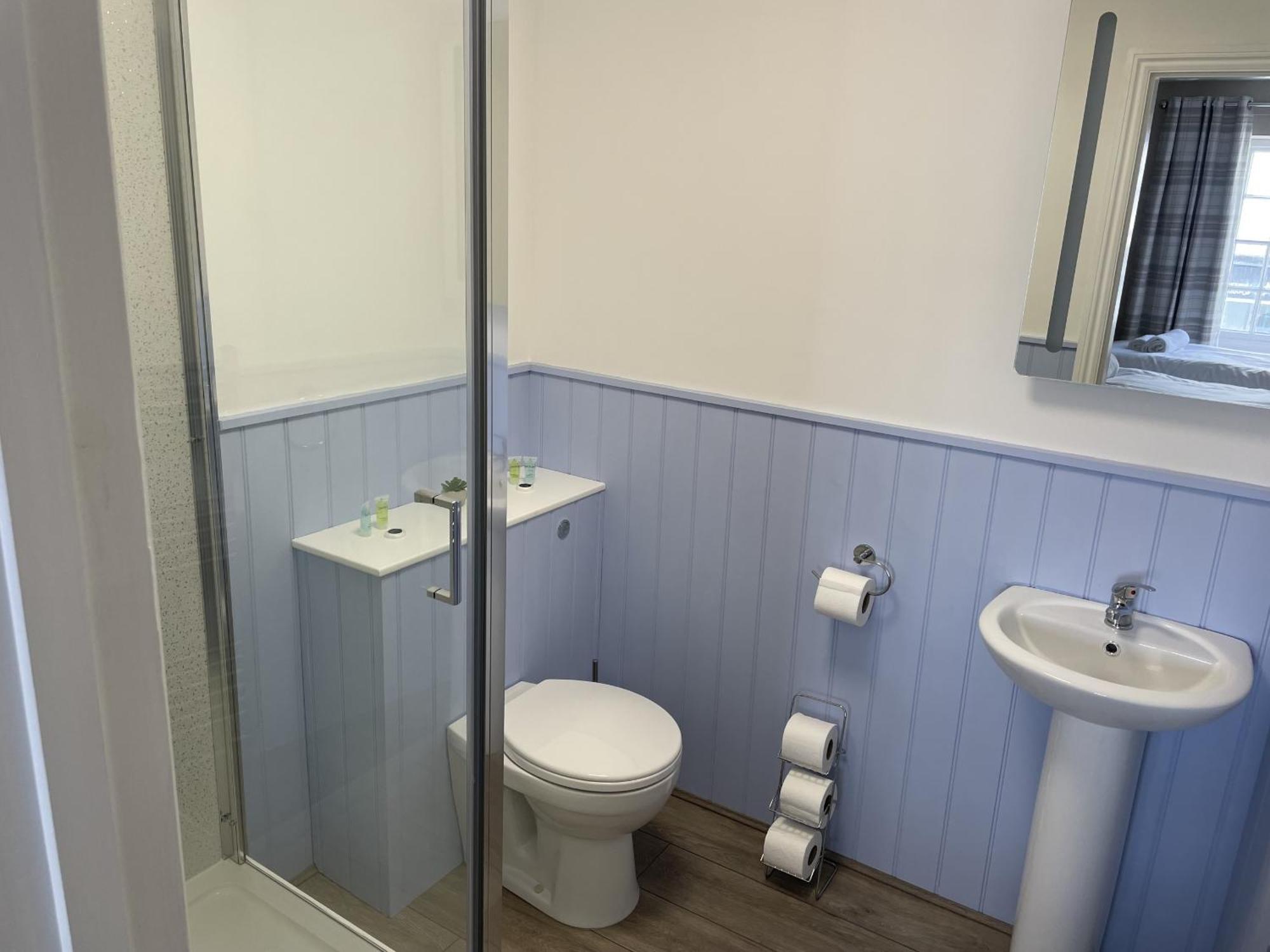 Duke Of Cornwall St Austell Room photo