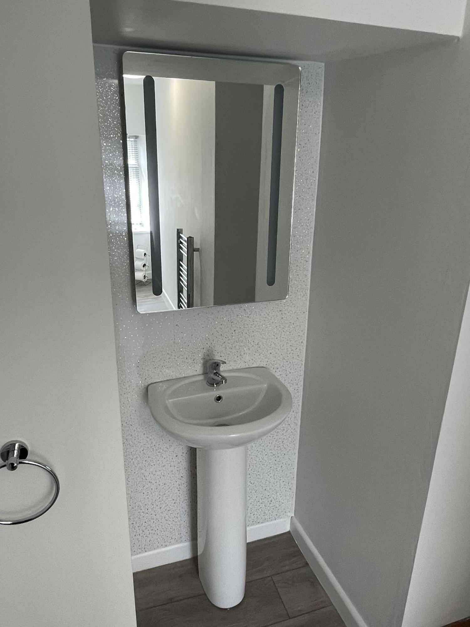 Duke Of Cornwall St Austell Room photo
