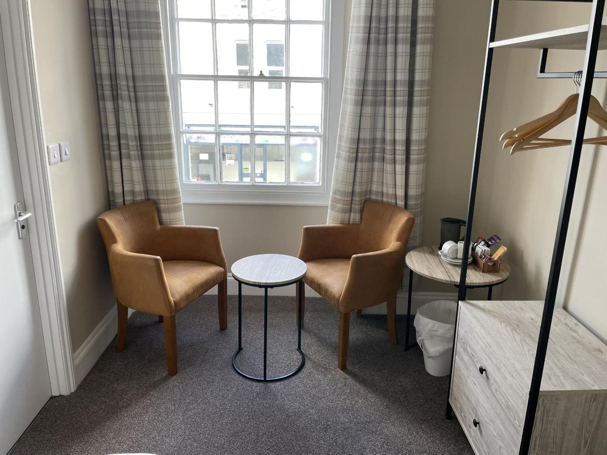 Duke Of Cornwall St Austell Room photo